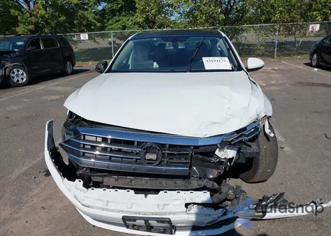 2019 Volkswagen Jetta 1.4T R-Line/1.4T S/1.4T Se from USA, damaged, VIN 3VWC57BU9KM120982